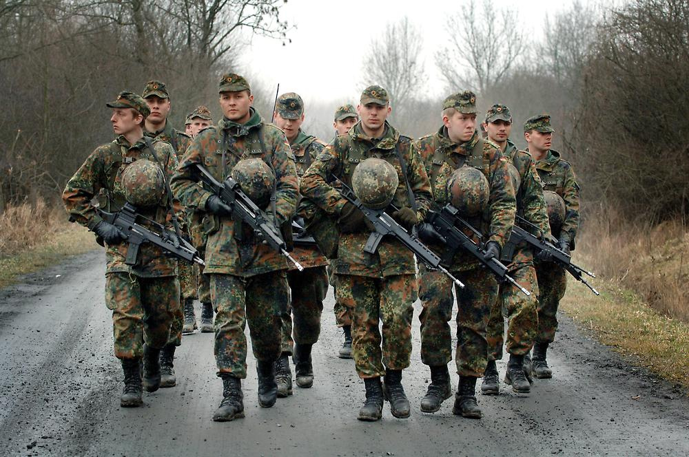 Trendwende bei der Bundeswehr: Von der Leyen kassiert Bundeswehr ...