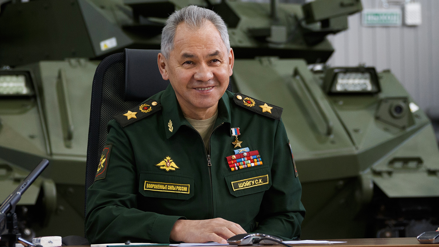 Шойгу губернатор московской области в каком году. Министр обороны Шойгу 2021.